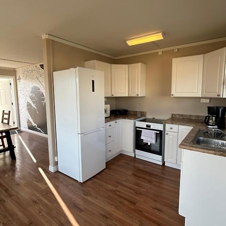 Fisk Club Cottages Flateyri - Sailor'S House Екстериор снимка