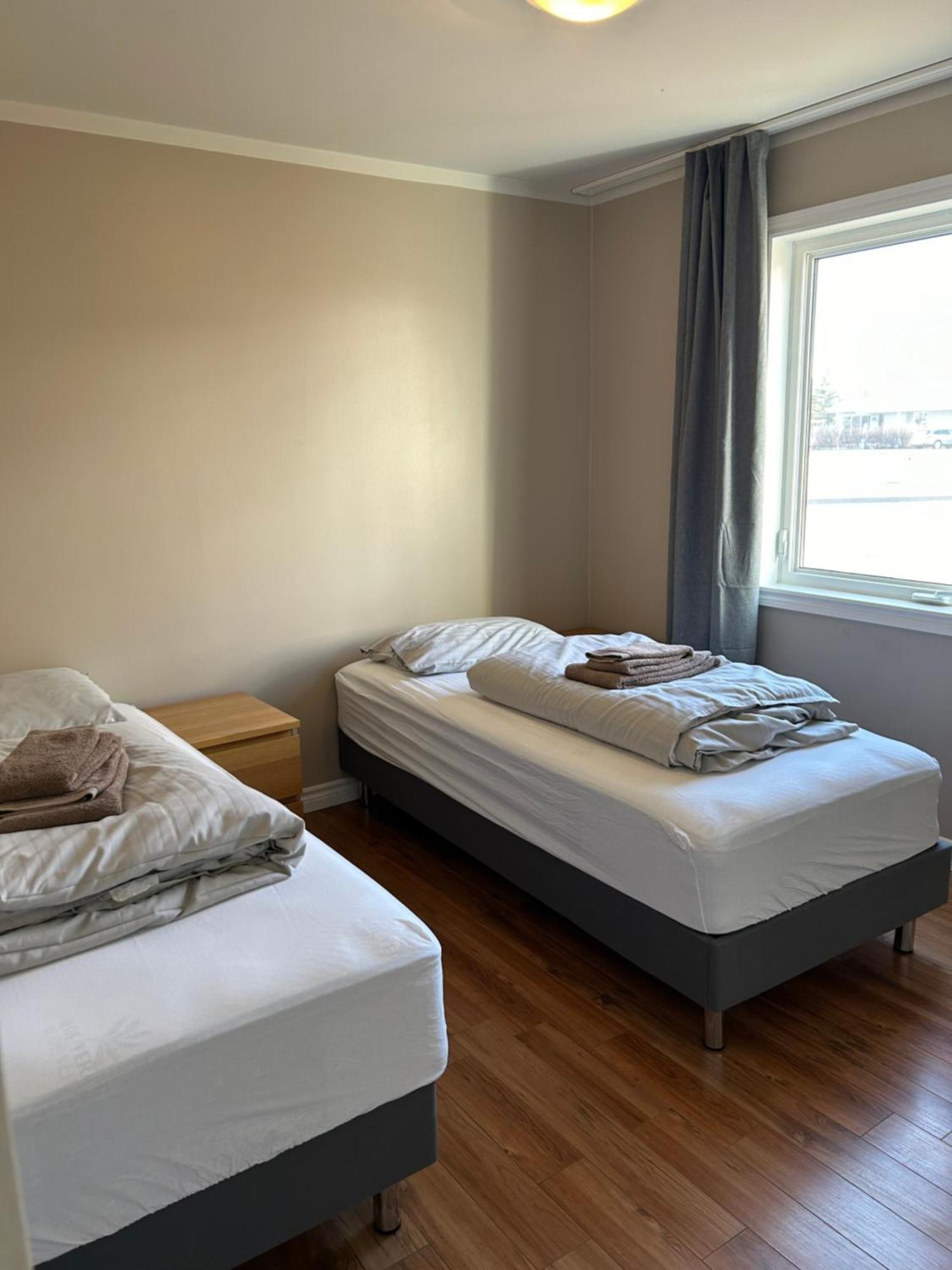 Fisk Club Cottages Flateyri - Sailor'S House Екстериор снимка